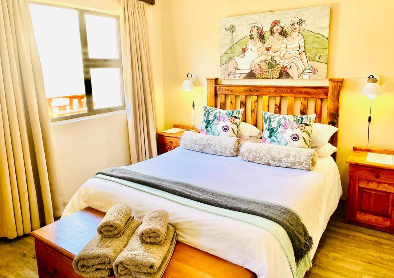 Villa Travalia Guest Farm Nelspoort Esterno foto