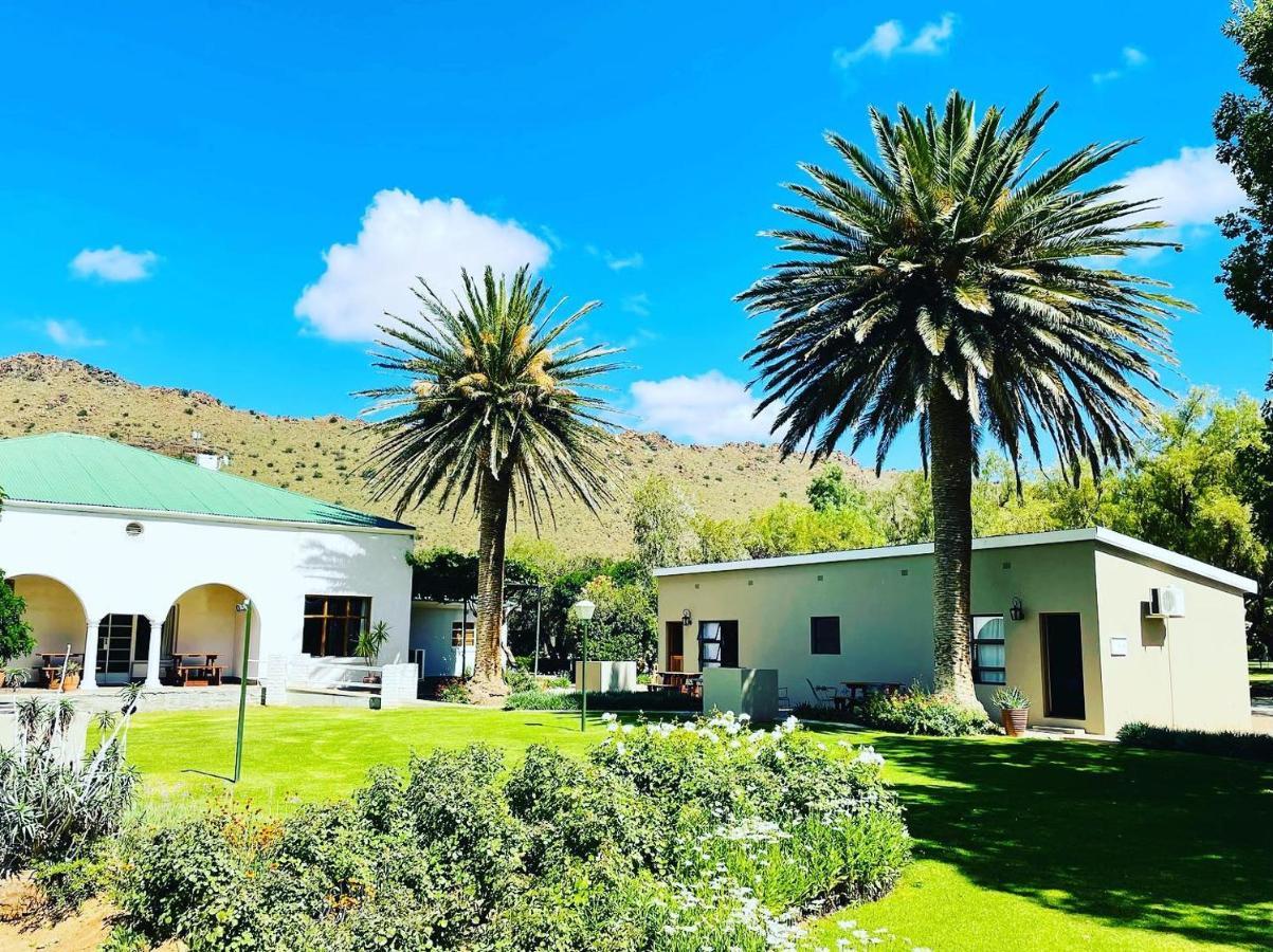 Villa Travalia Guest Farm Nelspoort Esterno foto