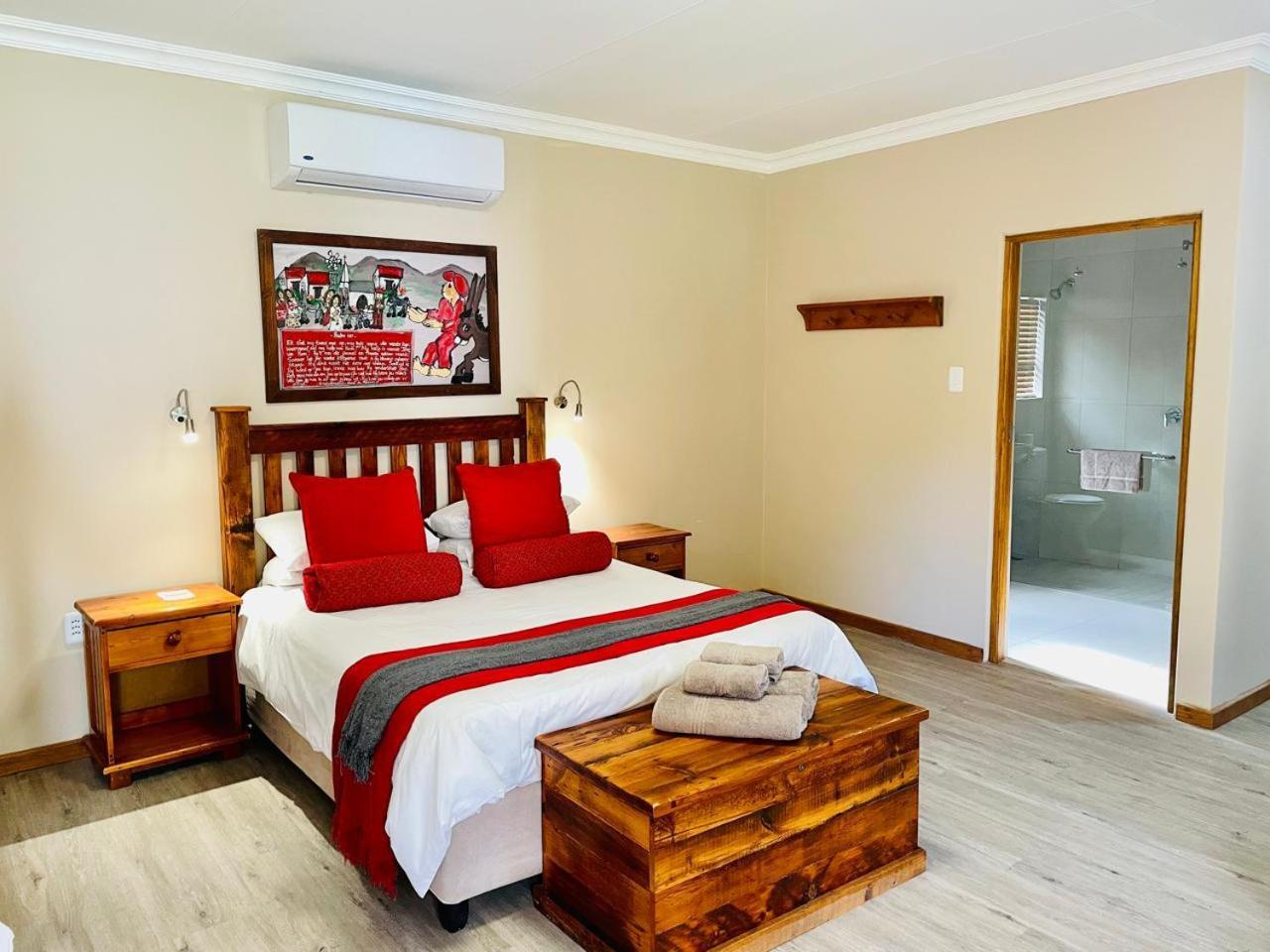Villa Travalia Guest Farm Nelspoort Esterno foto