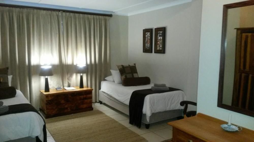 Villa Travalia Guest Farm Nelspoort Esterno foto